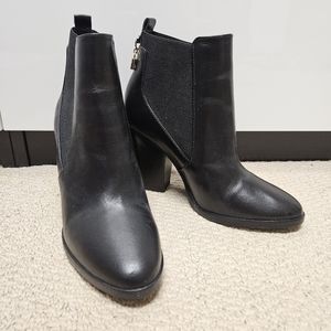 Michael Kors Jillian Bootie Size 7.5